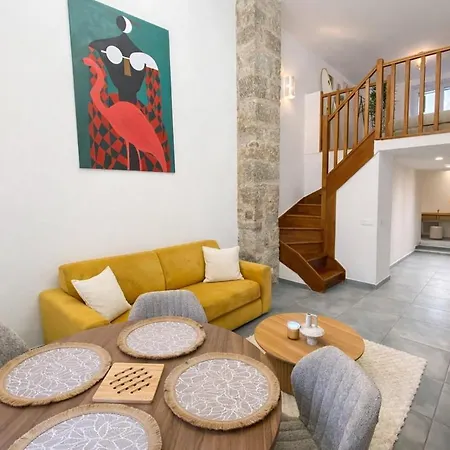 Lägenhet Charming Modern Duplex In Center Of Cannes
